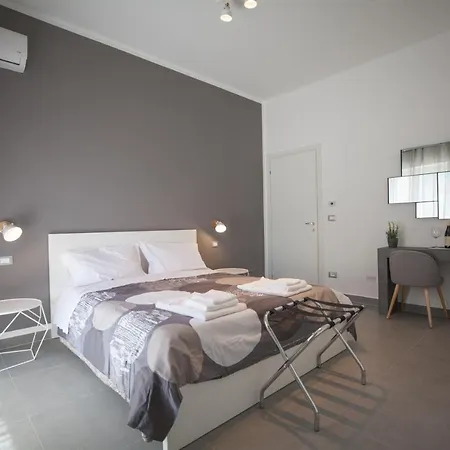 Prometeo Couette-café 3*